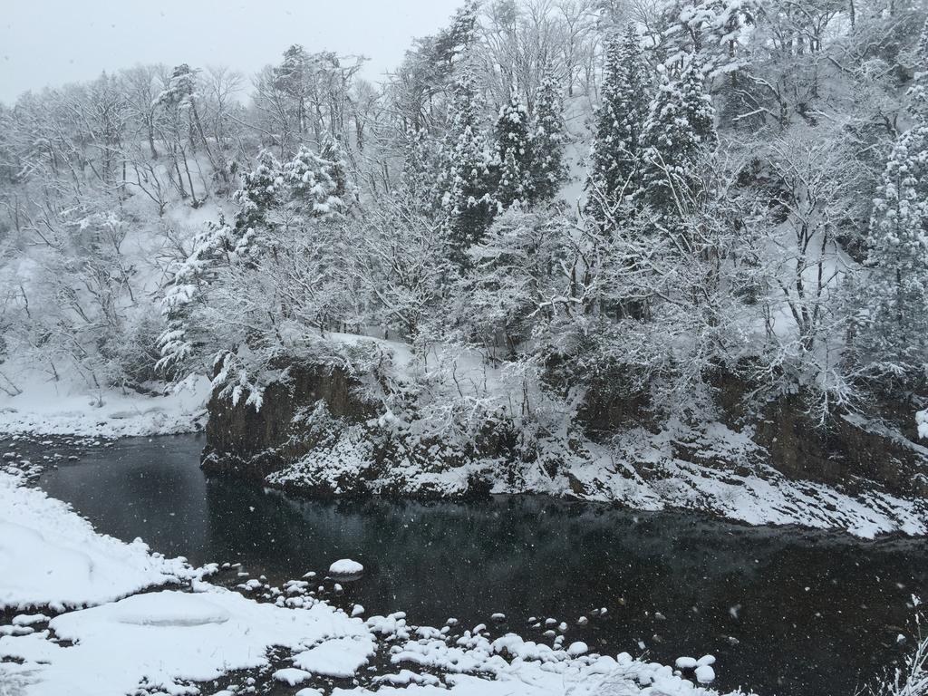 天然温泉白川郷の湯 Hotell Shirakawa  Exteriör bild
